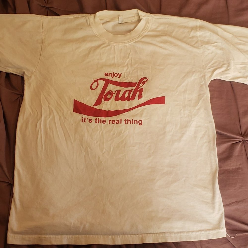 Vntge "Torah" coke-cola logo t-shirts